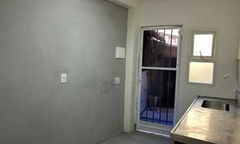 Imagem 6: Kit net na praia de Piratininga sem fiador 899 reais