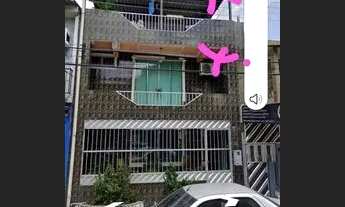 Imagem: Aluga-se uma casa no Petrópolis