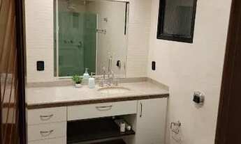 Imagem 7: Apartamento para venda possui 663 metros quadrados com 5 quartos em Praia da Costa - Vila