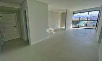 Imagem 2: Apartamento para venda possui 79 metros quadrados com 2 quartos em Coqueiros - Florianópol