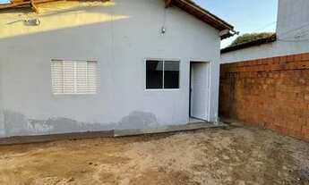 Imagem 1: Aluga-se casa no Jardim Industriário II, 2 quartos