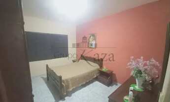 Imagem 7: Casa para venda possui 140 metros quadrados com 2 quartos