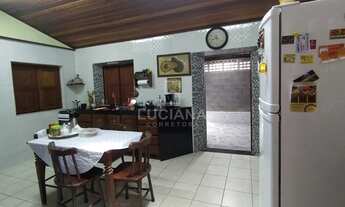 Imagem 2: Casa na Rua De Marcela Modas