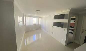 Imagem: 3 quartos com suíte repleto de armarios