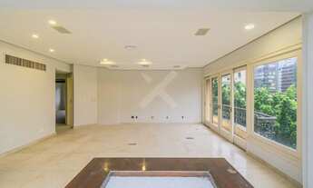 Imagem 5: Ponto alto da cidade no coração do Mont Serrat