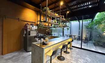 Imagem 2: Casa inteligente no estilo industrial localizada no Condomínio Green Hills (Flores