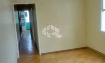 Imagem 3: Dois quartos de frente, no coração da Azenha