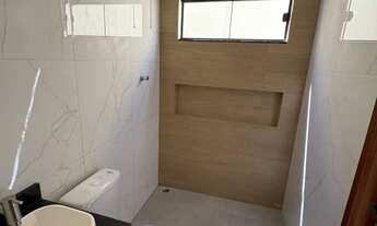 Imagem 4: Casa Padrão de 2/4 sendo 1 suíte de 67 m², quintal, cerca elétrica, 1 vaga por 190.000,00