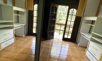 Imagem 2: Ótima casa duplex em condomínio com apenas 8 casas pra quem procura um lugar de paz