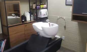 Imagem 4: Salão de Beleza mobiliado na Magalhães Neto