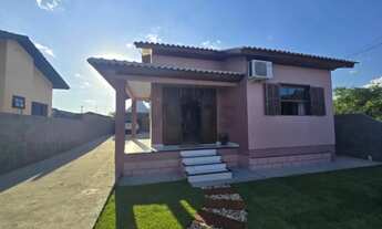 Imagem 2: A Casa dos Seus Sonhos em Barreiros, São José/SC Espera por Você