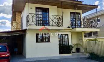 Imagem: Sobrado em Rua Ema Taner de Andrade - Loteamento