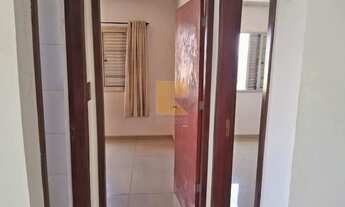 Imagem 2: Este apartamento localizado no bairro da Luz oferece um espaço de 69 metros quadrados