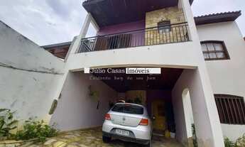 Imagem: Casa a venda com 2 quartos, 209m2 no Parque