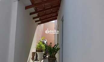 Imagem 14: Casa residencial disponível para venda no bairro Shopping Park em Uberlândia-MG