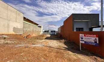 Imagem 2: Terreno de 250 m², Portal da Serra, R$210.000,00. Pronto para construir!