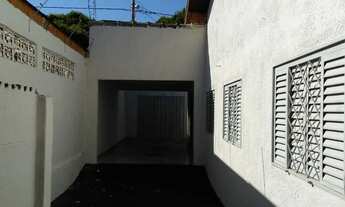 Imagem 6: Casa com 5d edícula