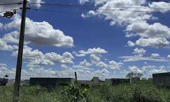 Imagem 2: Lote á venda 300 m2 no Setor Três Marias I