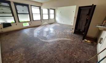 Imagem 2: Maravilhoso 2 quartos, uma das melhores ruas da Glória!