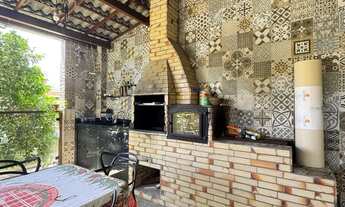 Imagem 3: Beta Ville - Casa Abrantes - 4 Quartos com Piscina e Energia Solar à Venda