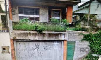 Imagem 3: Casa no bairro Medianeira de 4 dormitórios