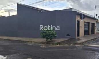 Imagem 2: Casa à venda, 4 quartos, Segismundo Pereira - Uberlândia/MG - Rotina Imobiliária