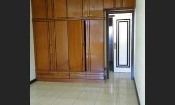 Imagem: Aluga-se Casa Sobrado, próx ao SESC. Centro