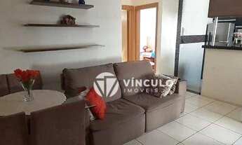 Imagem 2: Apartamento com 2 dormitórios para alugar, 45 m² por R$ 700,00/mês - Fabrício - Uberaba/MG