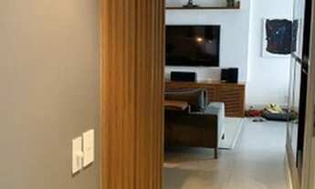 Imagem 7: Apartamento para venda possui 120 metros quadrados com 2 quartos em Enseada do Suá - Vitór