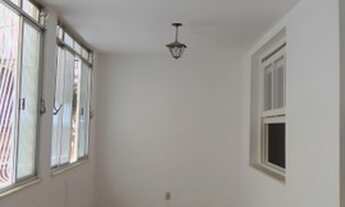 Imagem 3: Copacabana 2 qtos , varandão, dependências a uma quadra da praia