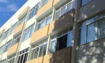 Imagem: SQS 402 - 1 quarto com garagem e elevador