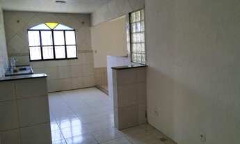 Imagem 7: Casa Recém-Reformada - Área de 100m² / 2 Quartos - Rua Principal / Ótima Localização