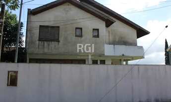 Imagem 7: Casa para Venda - 300m², 5 dormitórios, sendo 3 suites, 5 vagas - Teresópolis