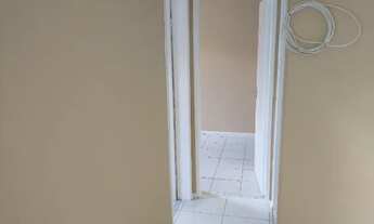 Imagem 4: Alugo apartamento Condomínio Camaçari Parque,2/4 ,banheiro, cozinha, área de serviço