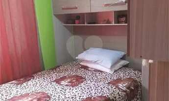 Imagem 3: Sobrado para venda possui 103 m² com 3 quartos e 1 suíte em Boqueirão - Curitiba - PR