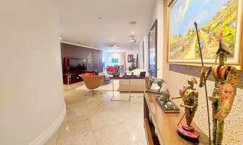 Imagem 5: Maravilhosos apartamento na segunda Quadra do mar da Praia da Costa, 4 Quartos sendo 2 suí