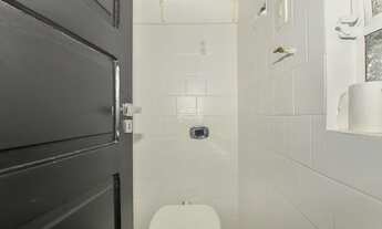 Imagem 3: Apartamento para venda possui 89 metros quadrados com 2 quartos em Centro - Curitiba - PR