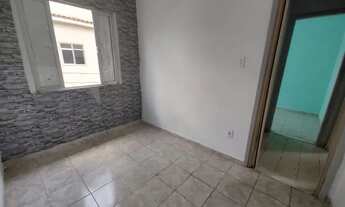 Imagem 2: Casa tipo Apartamento com 03 Quartos em Piedade