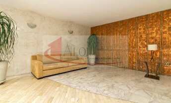 Imagem 2: 188,50m² de área privativa três dormitórios seite lavabo em uma das melhores rua de Higien