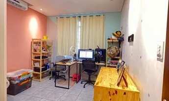 Imagem 2: Casa no condominio jardim versales a venda possui 3 quartos,sala de estar,sala de jantar e