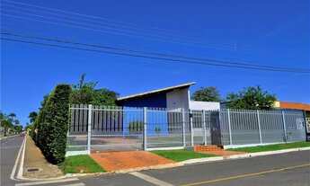 Imagem: CASA DE 03 QUARTOS EM CONDOMÍNIO FECHADO