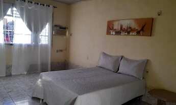 Imagem: Ampla suíte individual para MENINAS