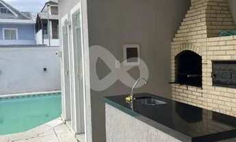 Imagem 3: Casa de condomínio para aluguel com 250 metros quadrados com 4 quartos