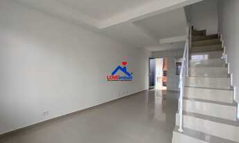 Imagem 2: Sobrado à venda no bairro Campo de Santana - Curitiba/PR