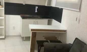 Imagem 3: FLAT MOBILIADO Casa com 1 banheiro