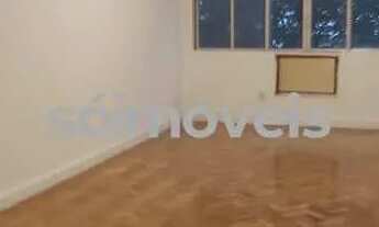 Imagem 4: Reformadíssimo no Posto V, com vaga de garagem