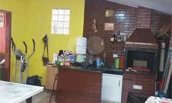 Imagem 4: Sobrado para venda possui 103 m² com 3 quartos e 1 suíte em Boqueirão - Curitiba - PR