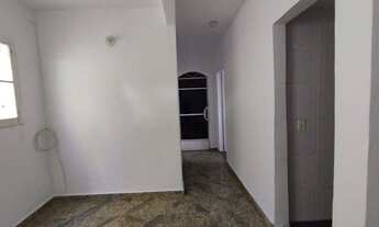 Imagem 2: Casa com 1 dormitório para alugar, 35 m² - Campo Grande - Rio de Janeiro/RJ