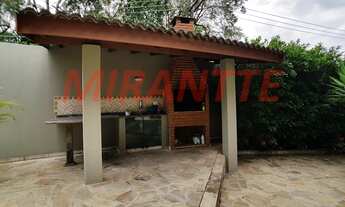 Imagem 4: Sobrado para venda possui 4 quartos sendo 3 suítes