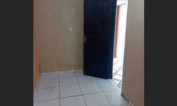 Imagem 4: Vende-se casa no Vale do Sinai